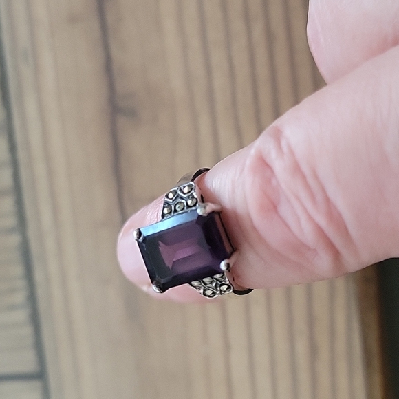 Amethyst Marcasite Sterling Ring - Picture 13 of 13
